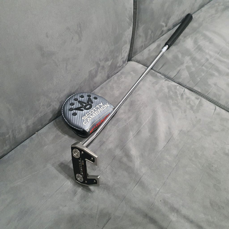 퓨추라5W(스카티카메론)34인치 퍼터(상태좋은 중고)정품 퍼터 이미지