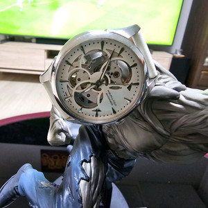 마지막입니다 55만원 해밀턴 H32405811 재즈마스터 뷰매틱 스켈레톤 레이디 실버