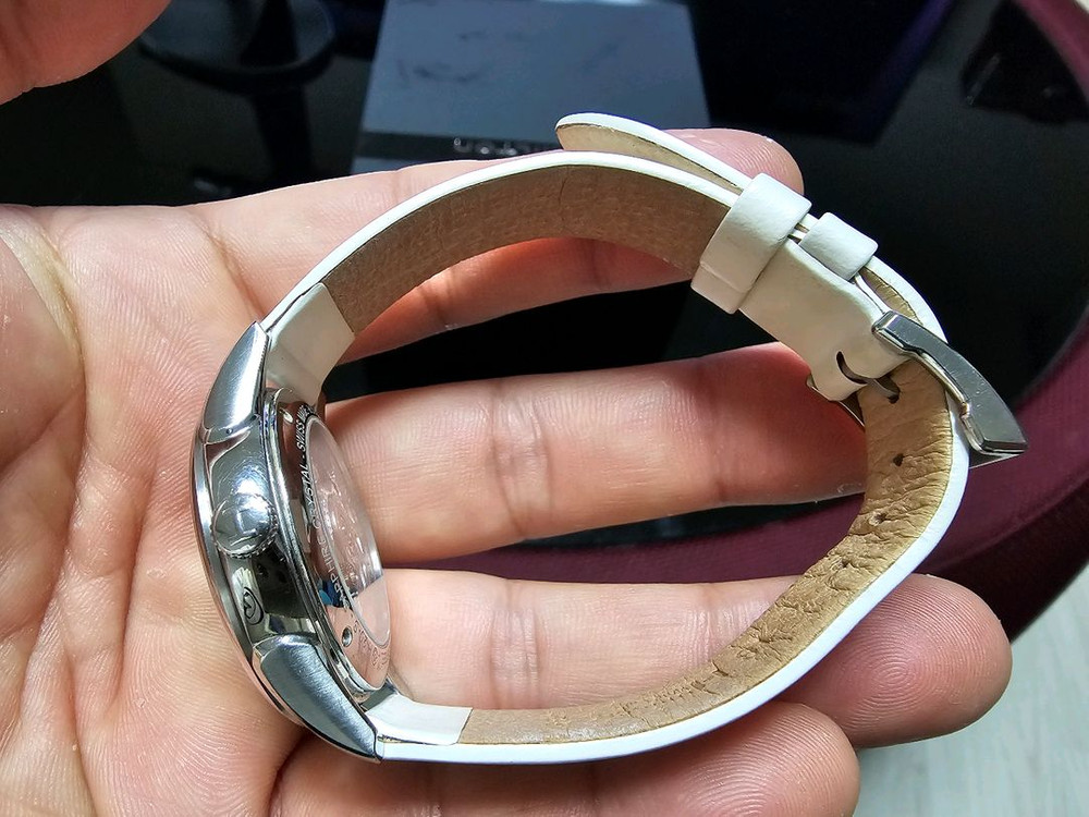 마지막입니다 55만원 해밀턴 H32405811 재즈마스터 뷰매틱 스켈레톤 레이디 실버--2