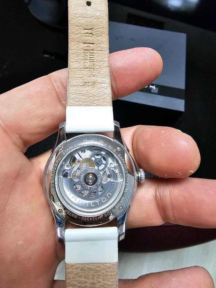 마지막입니다 55만원 해밀턴 H32405811 재즈마스터 뷰매틱 스켈레톤 레이디 실버--4