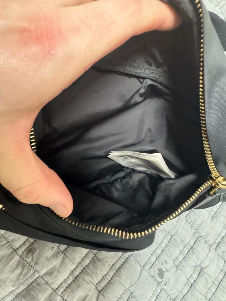 몽클레어 금장 로고 벨트백 힙색 가방--3