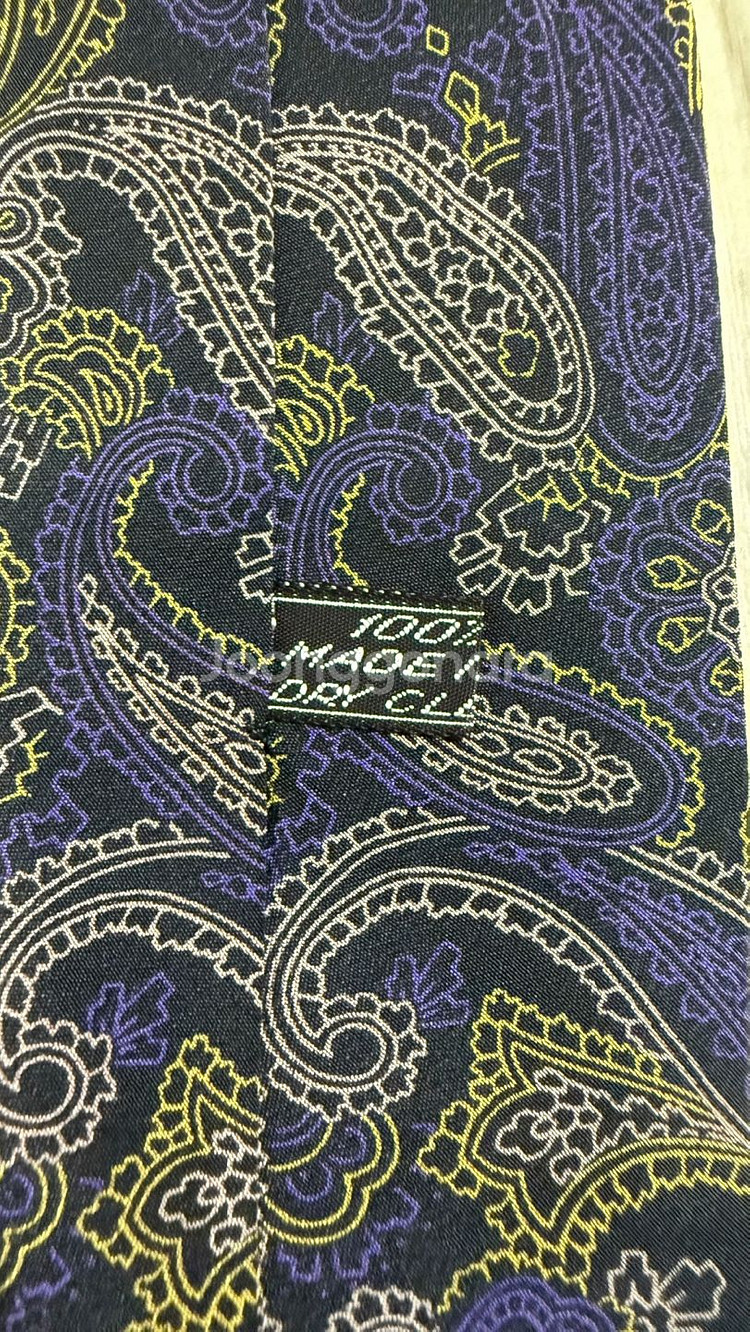 CELINE 셀린느 실크 페이즐리 넥타이--2