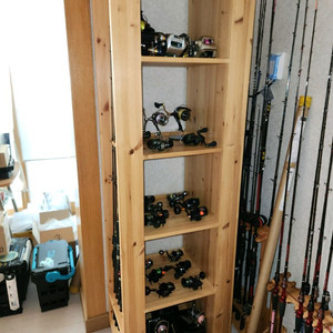 낚시용 원목 낚시 수납장 릴과 로드 수납용