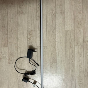 필립스 휴 플레이 그라디언트 라이트 튜브 라지 (블투지원) 팝니다