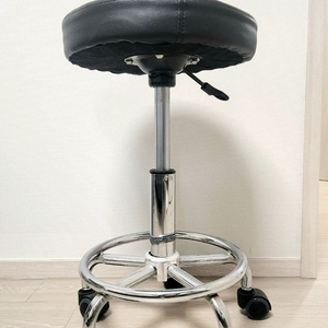 회전 의자 팝니다