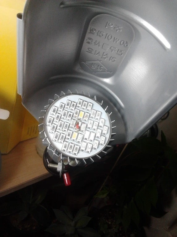 식물 led 재배 등 : 40leds . 28leds : 성장 생장. 재배 다육씨앗 발아 이미지