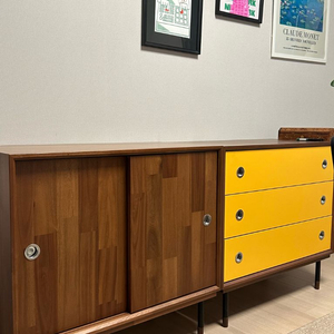 미드센추리 모던 사이드보드 수납장