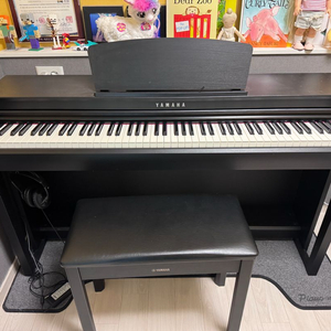 야마하 CLP-725 디지털피아노