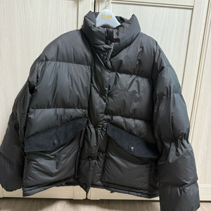 위라라 패딩 블랙 새상품s사이즈