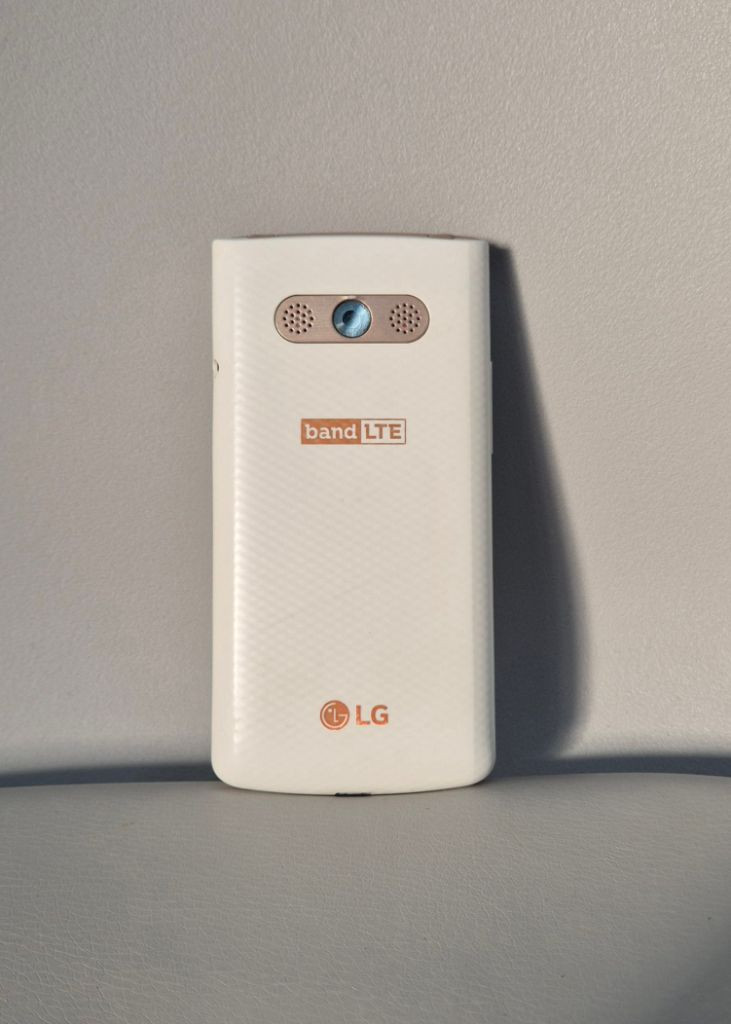 엘지 폴더폰 A급 효도폰 학생폰 고삼폰 공부폰--2