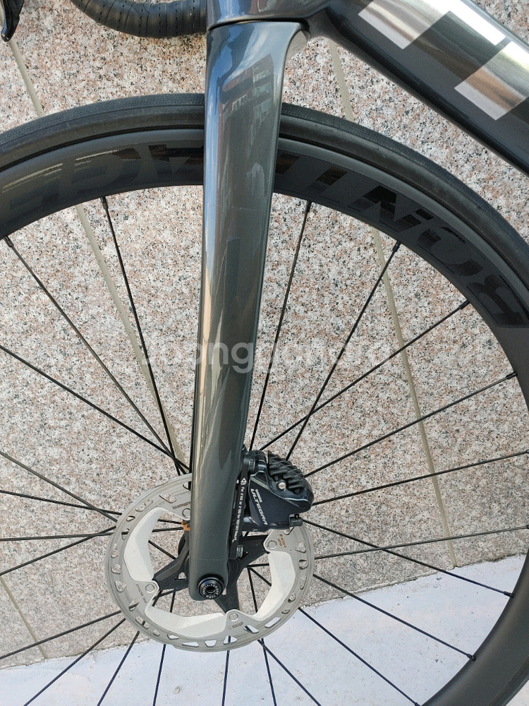 상태S급 22년 트렉 에몬다sl6 프로 디스크 카본 로드자전거 54사이즈 팔아요.--8