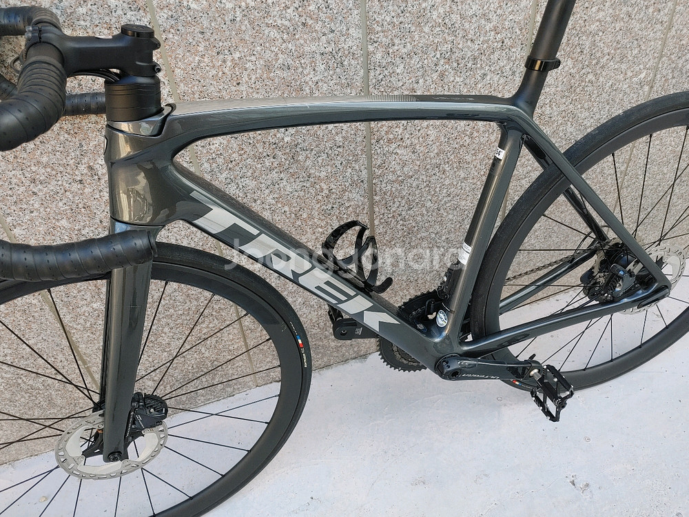 상태S급 22년 트렉 에몬다sl6 프로 디스크 카본 로드자전거 54사이즈 팔아요.--9