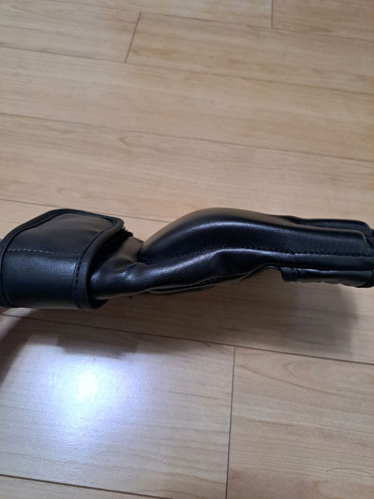 종합격투기 MMA 오픈핑거 글러브 팝니다!--2