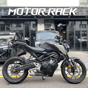 혼다 CB125R 19년식 1.4만km 상태좋음 저렴하게 판매합니다.