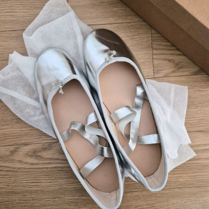 본빠옹 매듭발레리나 플랫슈즈 245