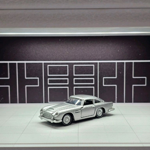 토미카 프리미엄 애스턴마틴 DB5
