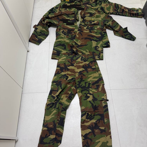 구형 군복