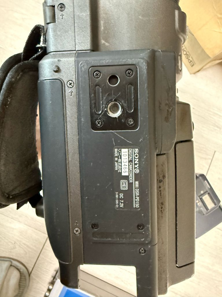 소니 DSR-PD150 캠코더 / HVR-M15N 플레이어 노테스트 부품용 이미지