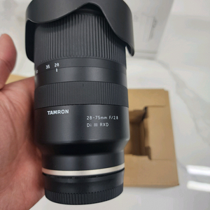 급처 풀박스) 탐론 28-75mm F/2.8 소니 FE 마운트 렌즈