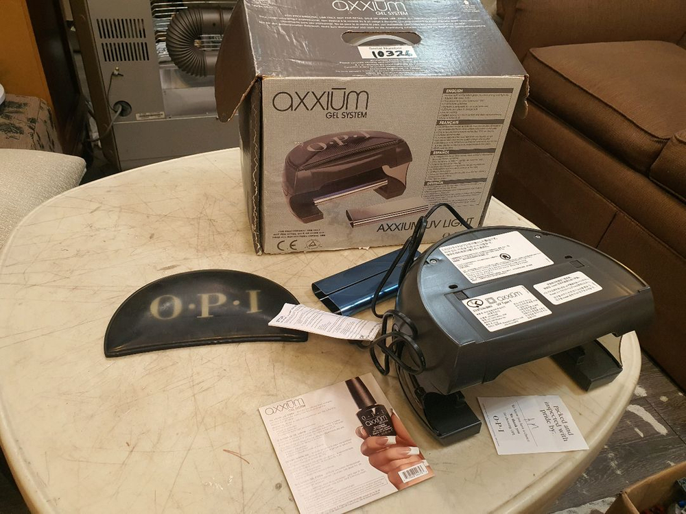 OPI Axxium Light UV 램프 네일아트전문가용 이미지