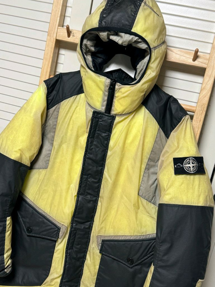 스톤아일랜드 레진 T shell 쉘 아이스자켓 패딩 화이트 와펜--1