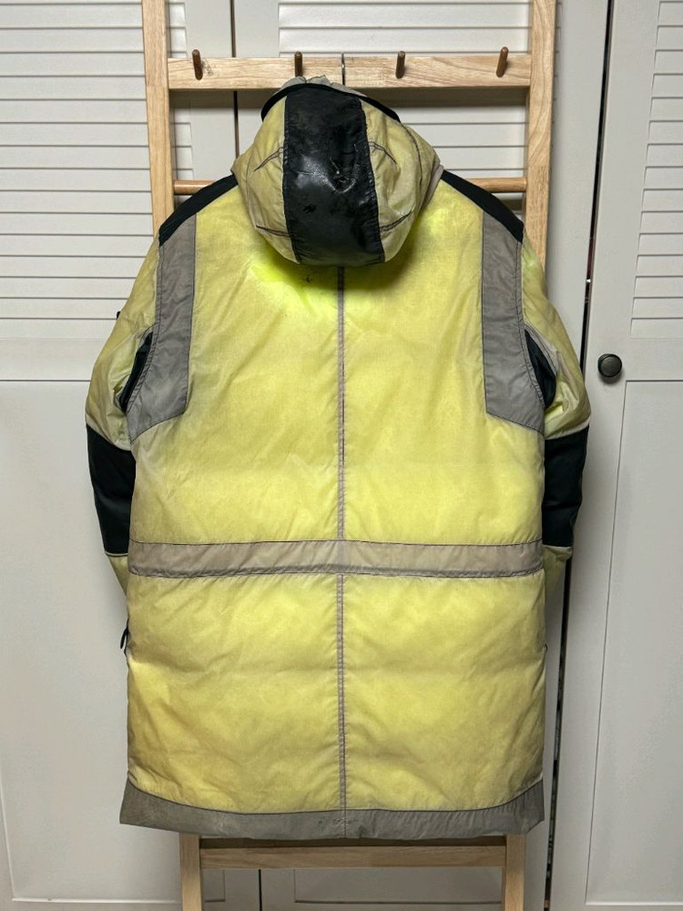 스톤아일랜드 레진 T shell 쉘 아이스자켓 패딩 화이트 와펜--2