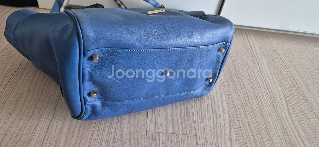 버버리 정품 가죽숄더 토드백--2