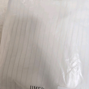 유메르 고저스리브니트 아이보리 팝니다