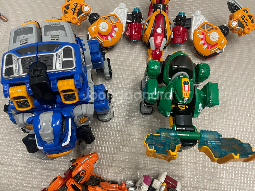 택포) 바이클론즈 팝니다--3