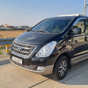 현대 그랜드 스타렉스 캠핑카 (29,000km 2017년 9월식)