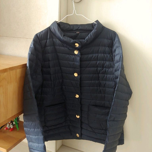 chariot 여성 경량패딩 100사이즈(반값택포8천원