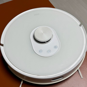 아이닉 i9 로봇청소기 뮬걸레 기능 포함 팝니다