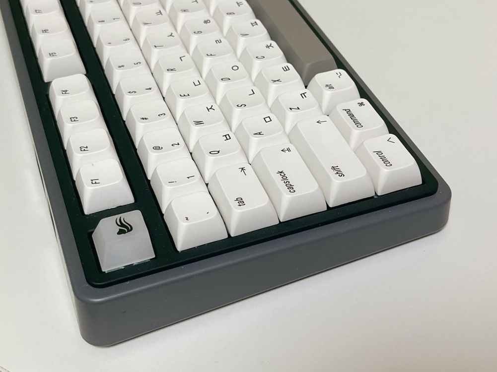 (상태S급)바밀로 기계식 FPS 키보드 +키캡추가 이미지