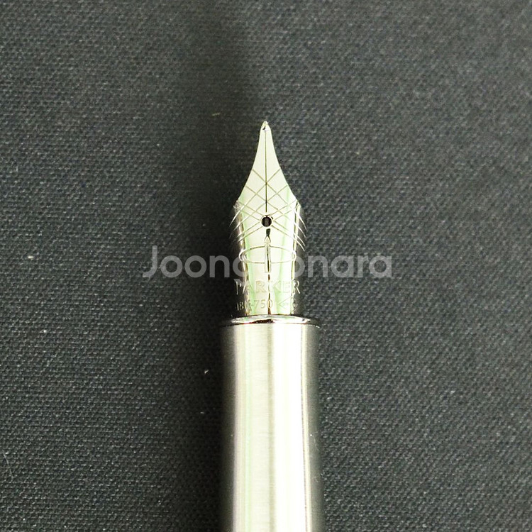 파카 뉴소네트 치즐 매트 블랙 18K 만년필--1