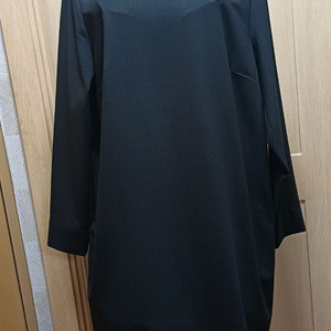 이태리 지오넬리 (gionelli) 화이트 러플 배색 원피스 (M사이즈)