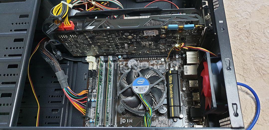 데스트탑 본체 ( i5 4670 )처분합니다--4