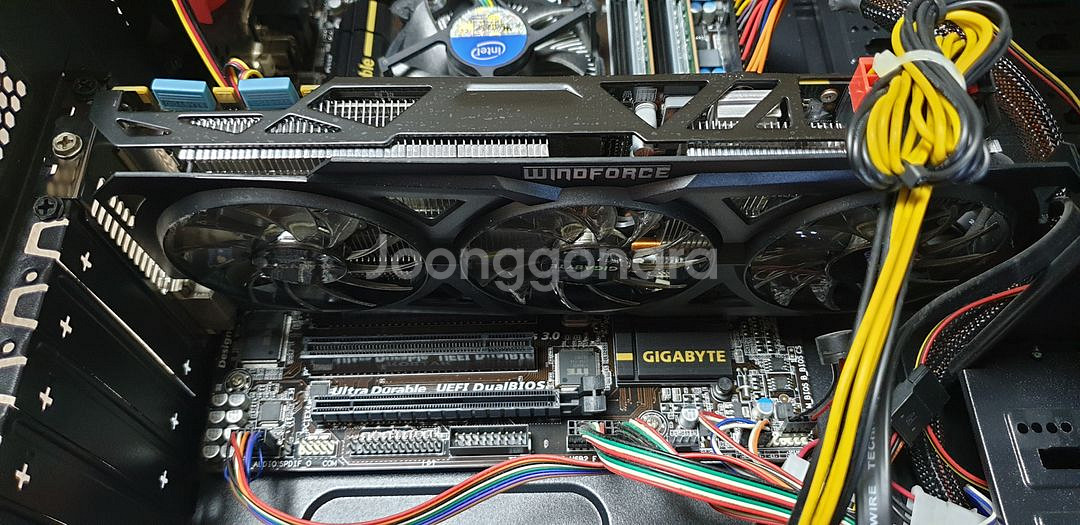 데스트탑 본체 ( i5 4670 )처분합니다--5