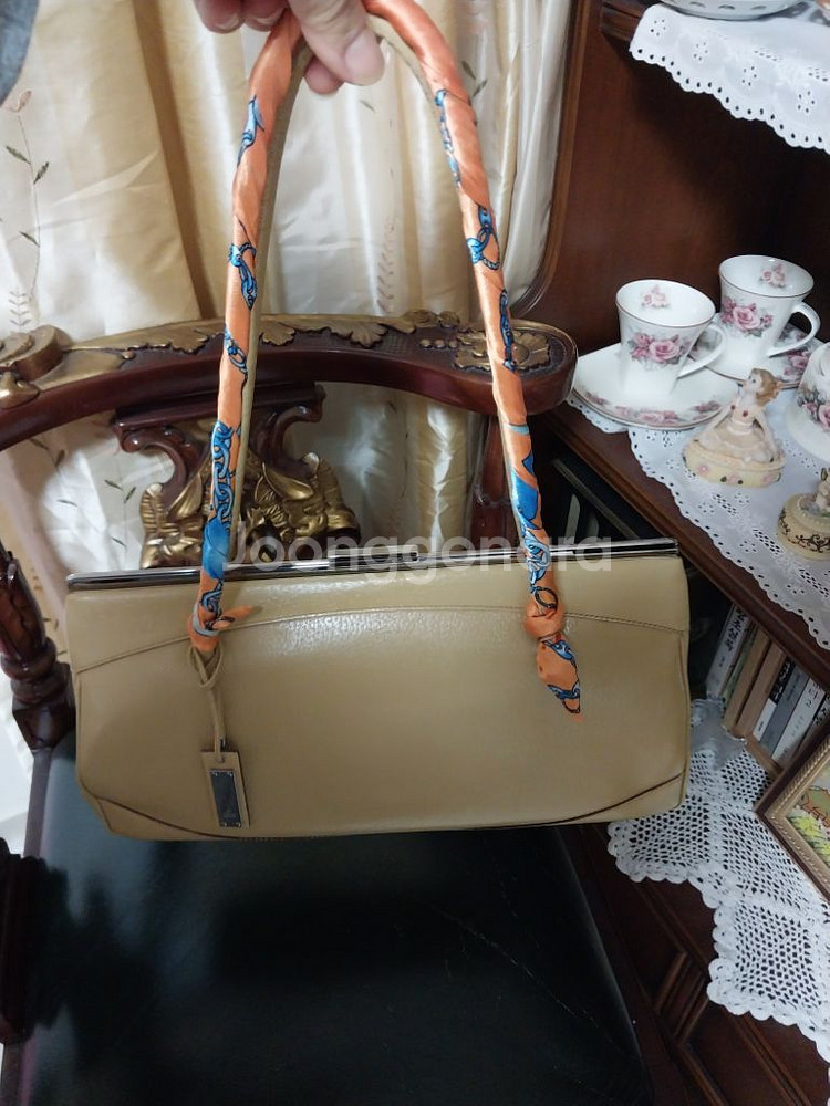 정품구찌숄더백--0