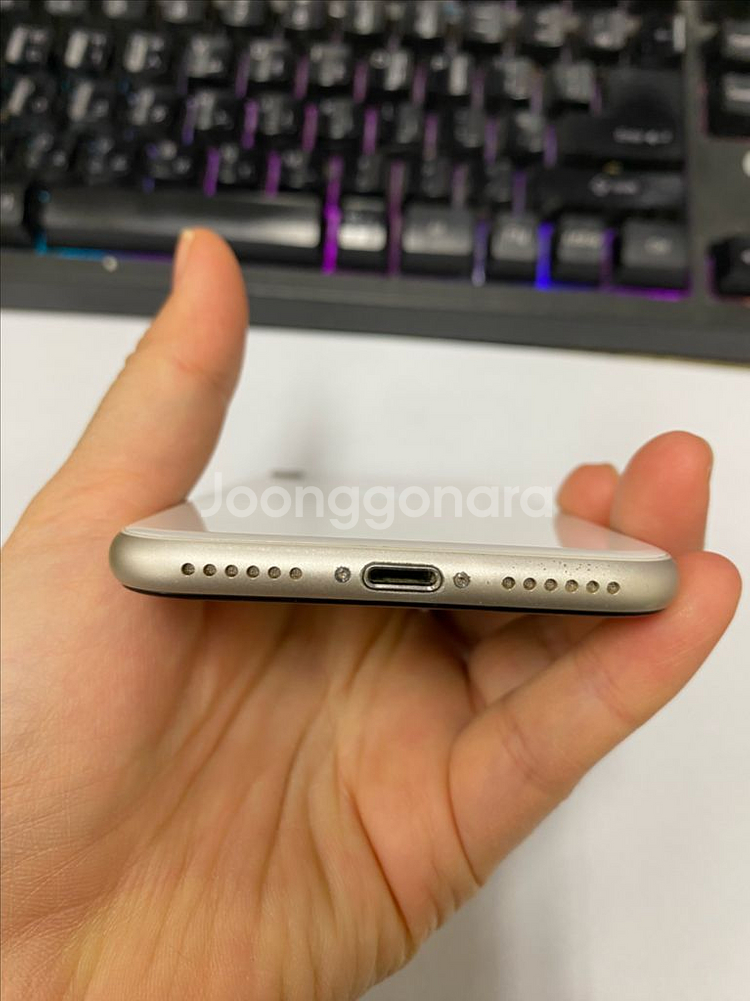 아이폰SE3 스타라이트 A급 128GB 배터리성능100%--6