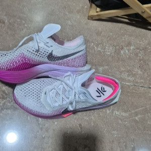 나이키 줌X 베이퍼플라이 넥스트 3 러닝화 이미지