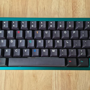 네오65 코어 플러스 팝니다