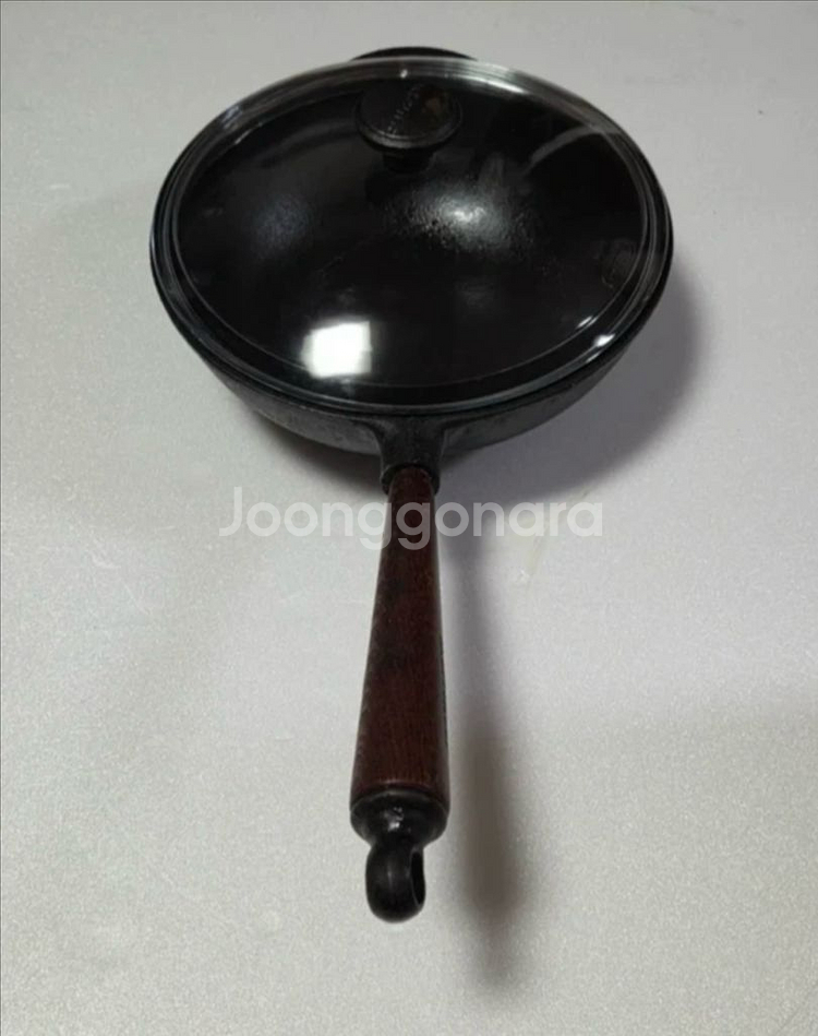 스켑슐트 25cm 웍 뚜껑 포함+스켑슐트 4구 에그팬+ 새상품 손잡이 포함 판매합니다--2