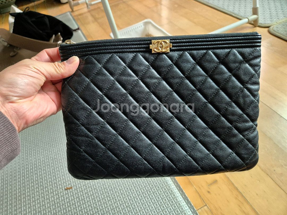 샤넬 클러치백--0