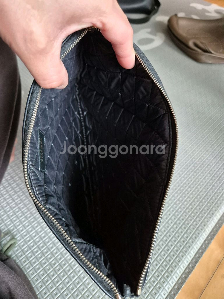 샤넬 클러치백--2