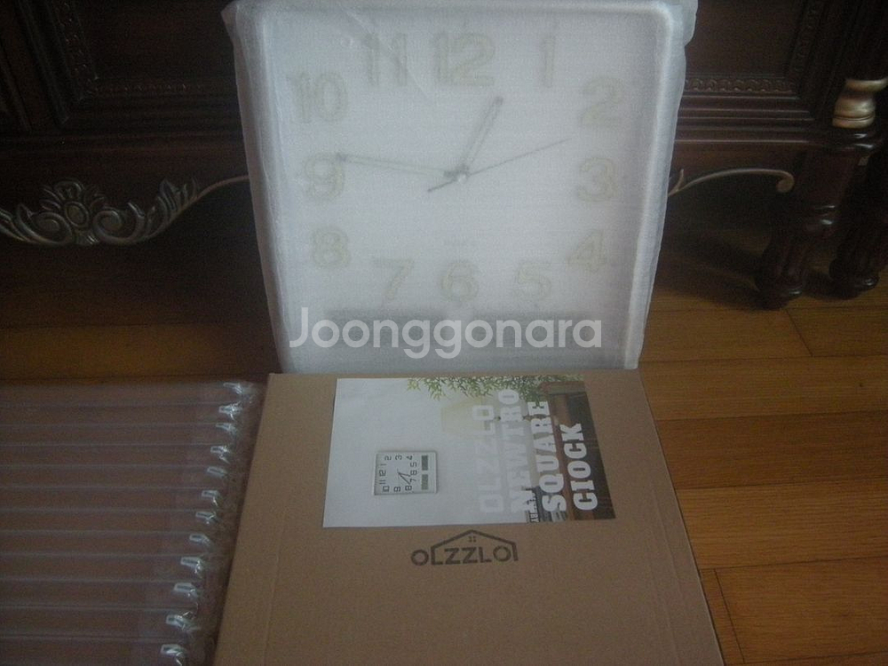 사각레트로벽시계 대형사이즈+미니틈새사이드협탁/아디다스 노스페이스 러닝헬스요캠핑자전거 acg 조던 아이폰 애플--1
