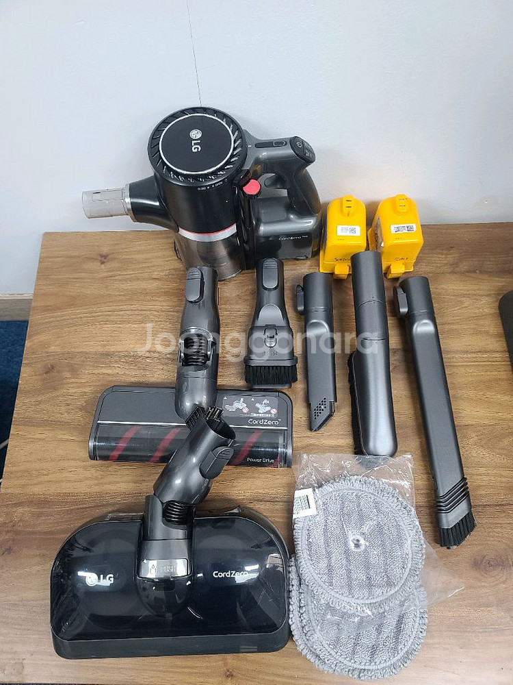 LG 코드제로무선청소기 A9S S9200BA(2022년7월산,거의 S급,삼성배터리 1시간5분&1시간 작동)--1