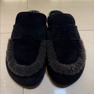 에르메스 남성 시어링 고뮬