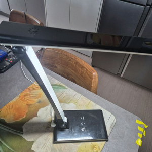 슬립 LED 스텐드 깨끗하고 작동잘됩니다