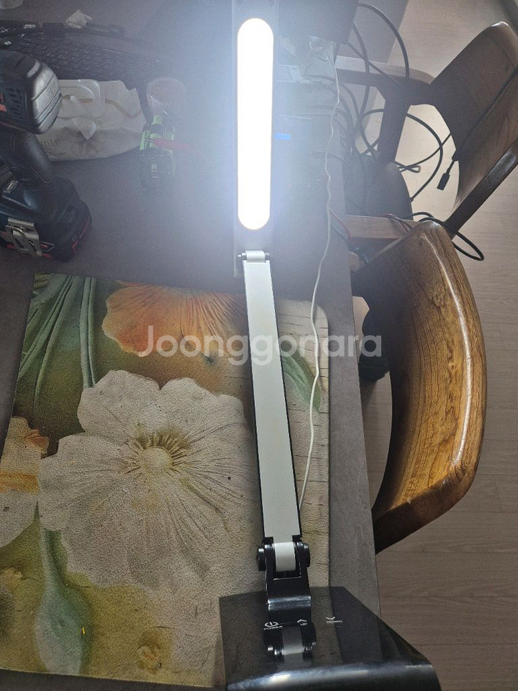 슬립 LED 스텐드 깨끗하고 작동잘됩니다--1