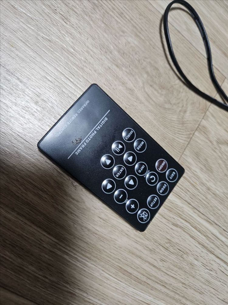 카멜 디지털액자 PF-1040IPS 10인치--3